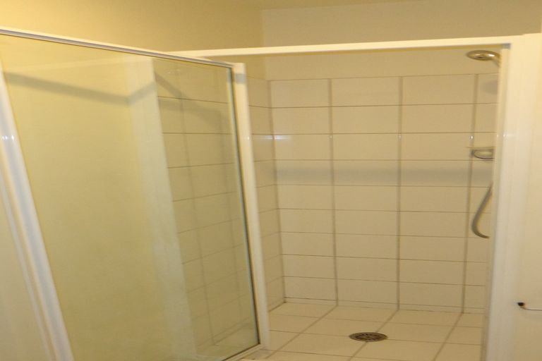 Photo of property in 3c/30 Westward Ho, Glen Eden, Auckland, 0602