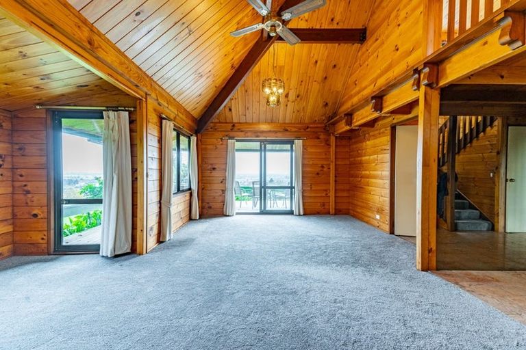 Photo of property in 236 Point View Drive, East Tamaki Heights, Auckland, 2016