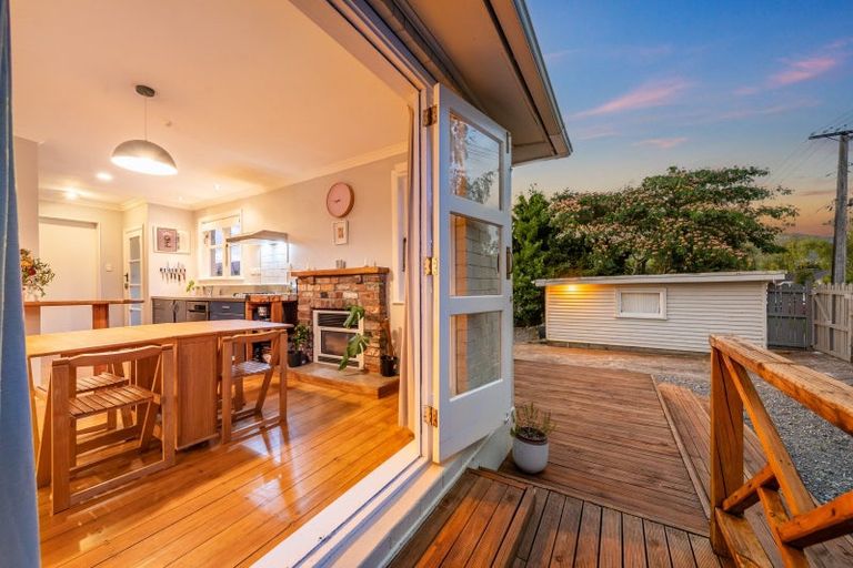 Photo of property in 1 Sandford Street, Trentham, Upper Hutt, 5018