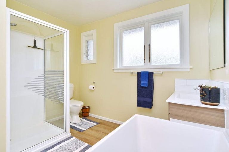 Photo of property in 150 West Belt, Rangiora, 7400