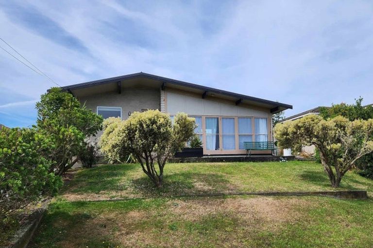 Photo of property in 178 Karaka Street, Castlecliff, Whanganui, 4501