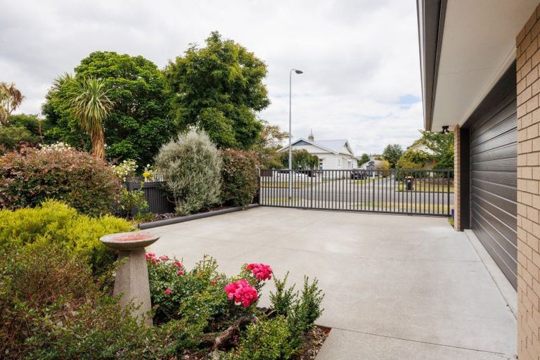 Photo of property in 6 Bryant Street, Takaro, Palmerston North, 4412