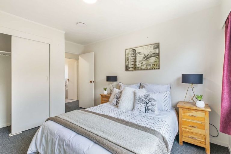 Photo of property in 7b Grove Road, Papakura, 2110