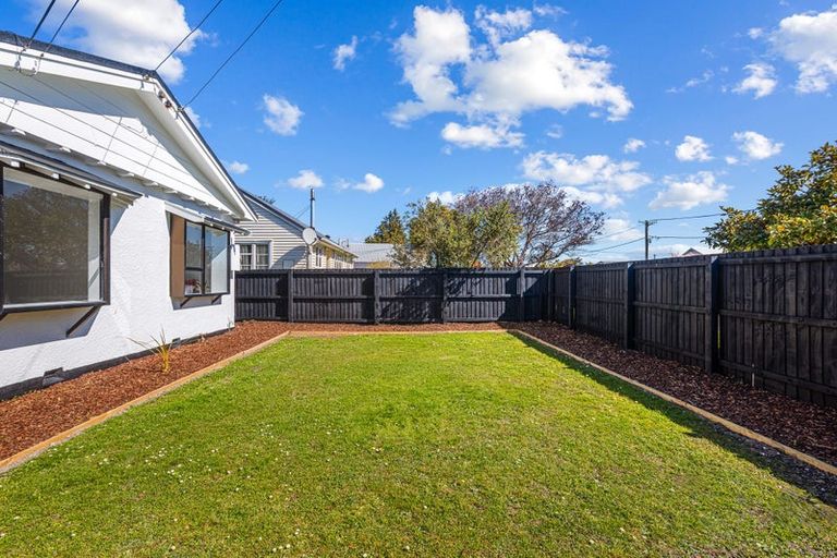 Photo of property in 26 Mackworth Street, Woolston, Christchurch, 8062