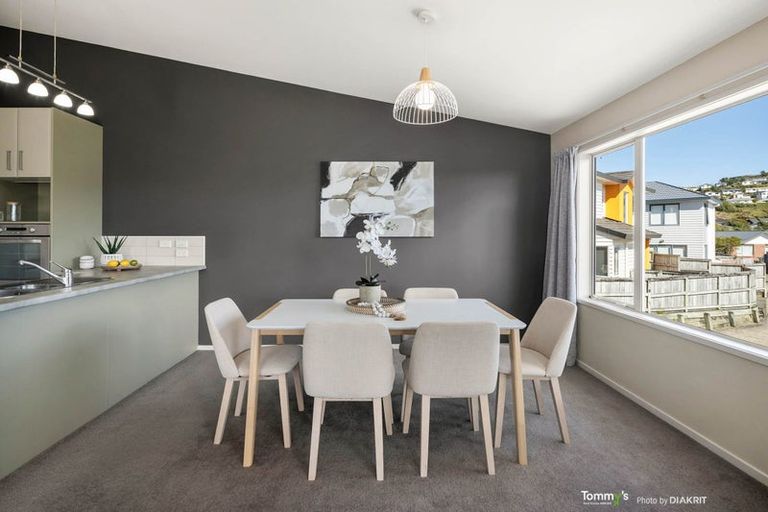 Photo of property in 80c Stewart Drive, Newlands, Wellington, 6037