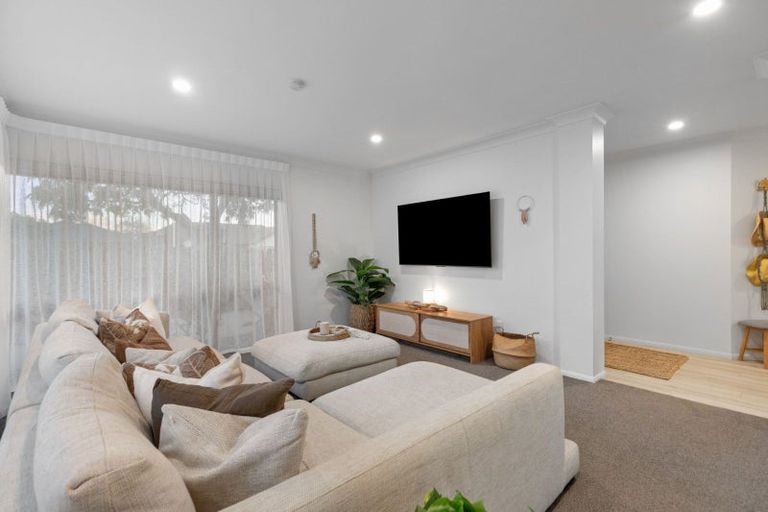 Photo of property in 16 Oriental Parade, Papamoa Beach, Papamoa, 3118