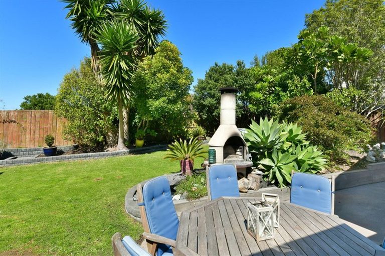 Photo of property in 87 Alec Craig Way, Gulf Harbour, Whangaparaoa, 0930