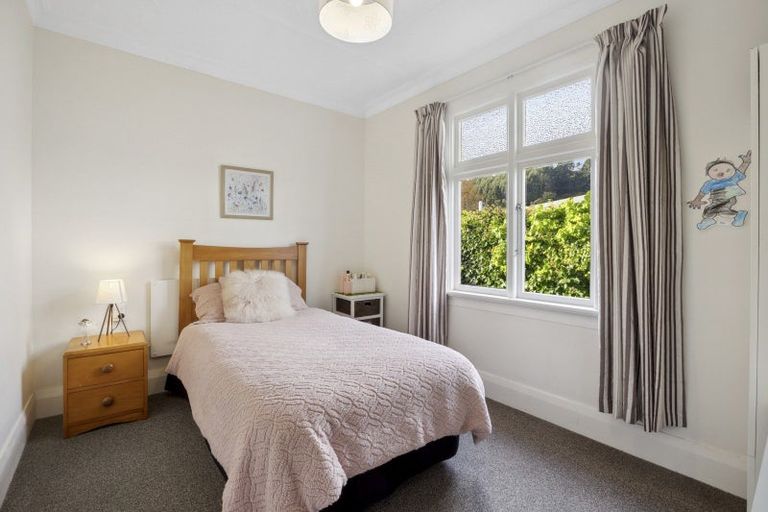 Photo of property in 16 Saint Albans Street, Bradford, Dunedin, 9011