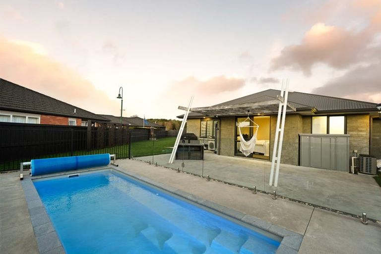 Photo of property in 23 Tiaki Way, Cambridge, 3434