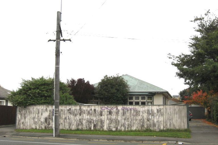 Photo of property in 67a Northcote Road, Northcote, Christchurch, 8052