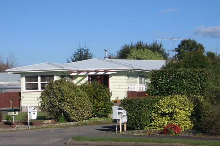 Photo of property in 6 Mabson Terrace, Masterton, 5810