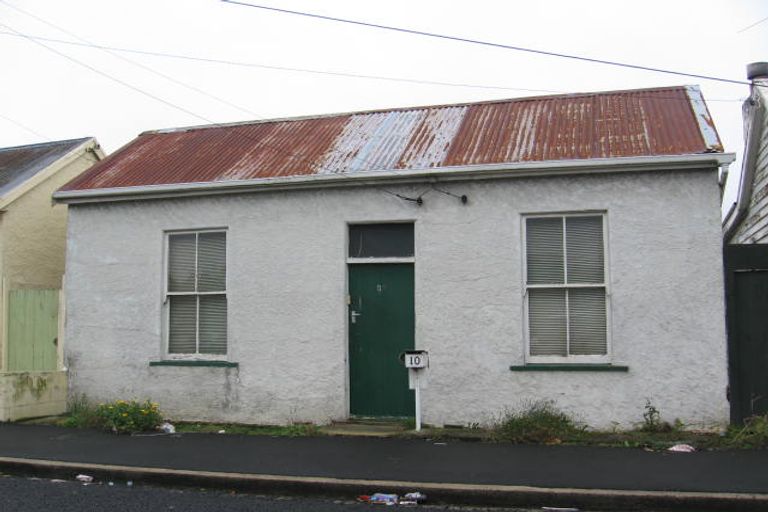 Photo of property in 10 Prendergast Street, South Dunedin, Dunedin, 9012