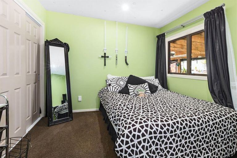 Photo of property in 8 Kahurangi Heights, Aotea, Porirua, 5024