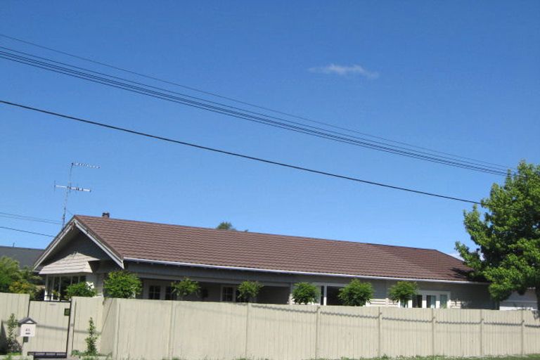 Photo of property in 46 Stapletons Road, Richmond, Christchurch, 8013