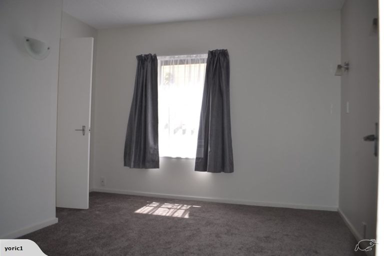 Photo of property in 3/161 Glenmore Street, Kelburn, Wellington, 6012