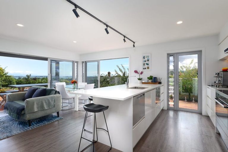 Photo of property in 10 Highfield Grove, Richmond, 7020