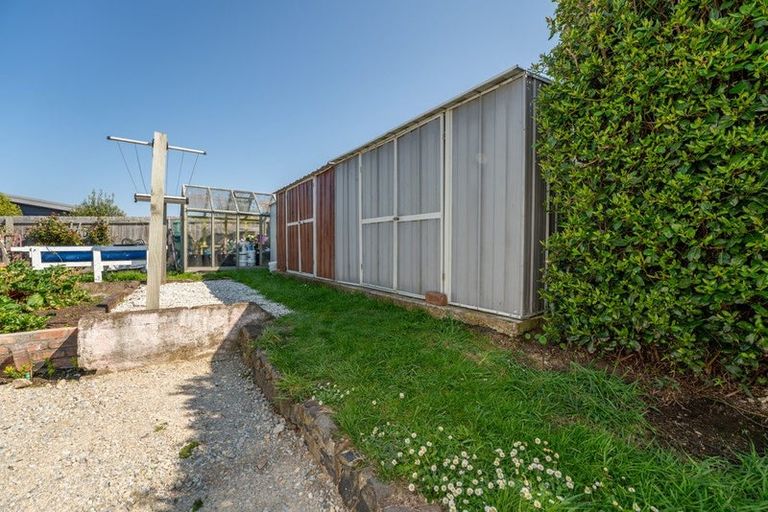 Photo of property in 17 Beach Street, Waikouaiti, 9510