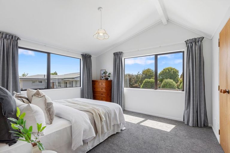 Photo of property in 13 Tupaea Place, Otumoetai, Tauranga, 3110