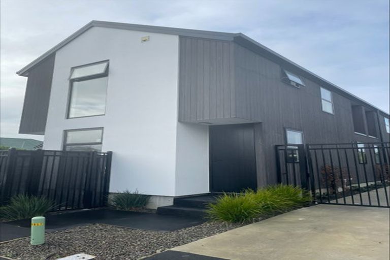 Photo of property in 1/96 Barbour Street, Waltham, Christchurch, 8011