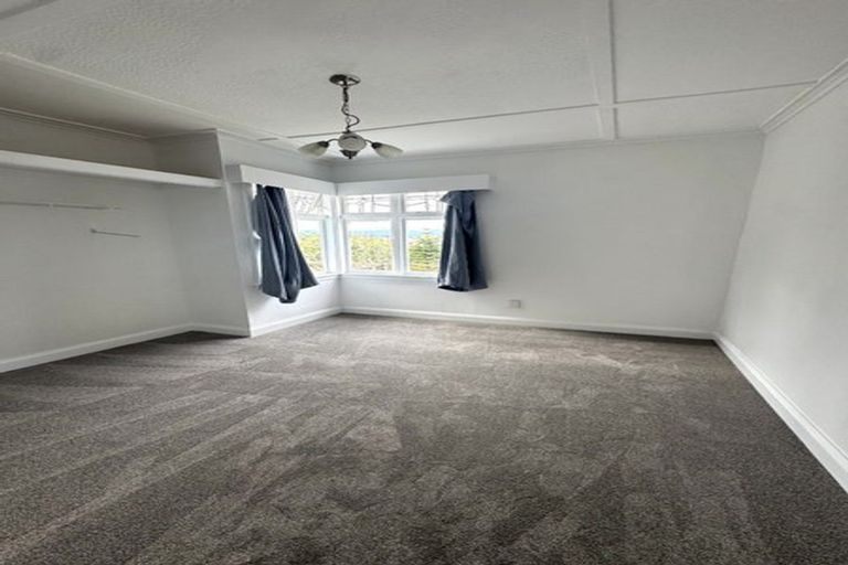 Photo of property in 3/44 Northland Road, Northland, Wellington, 6012