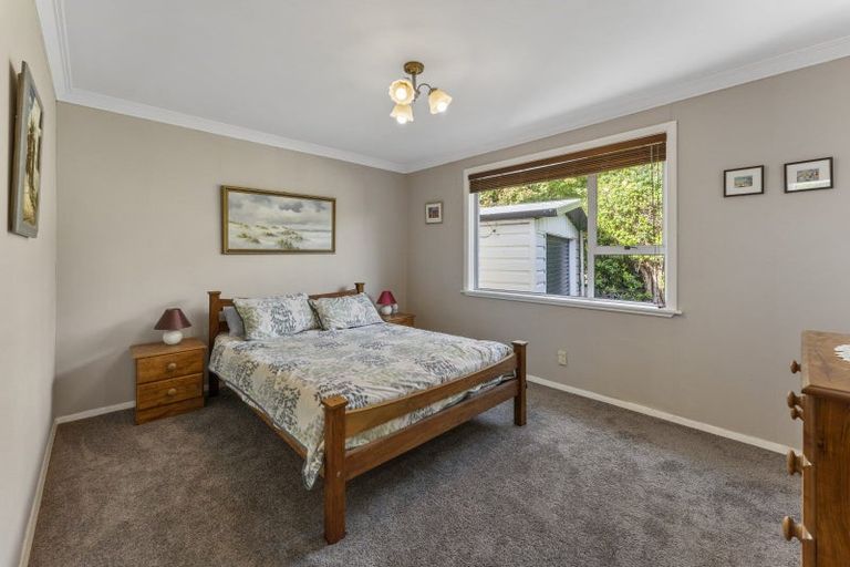 Photo of property in 12 Kiwi Street, Heretaunga, Upper Hutt, 5018