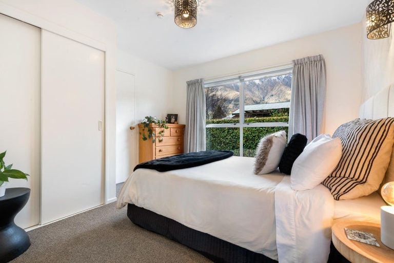 Photo of property in 17 Kawarau Place, Frankton, Queenstown, 9300