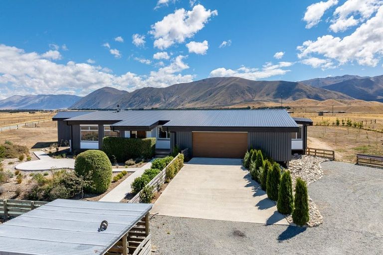 Photo of property in 19 Pyramid Terrace, Twizel, 7999