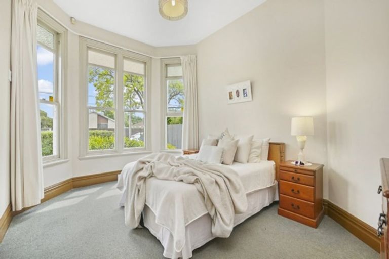 Photo of property in 28 Fairfield Avenue, Addington, Christchurch, 8024