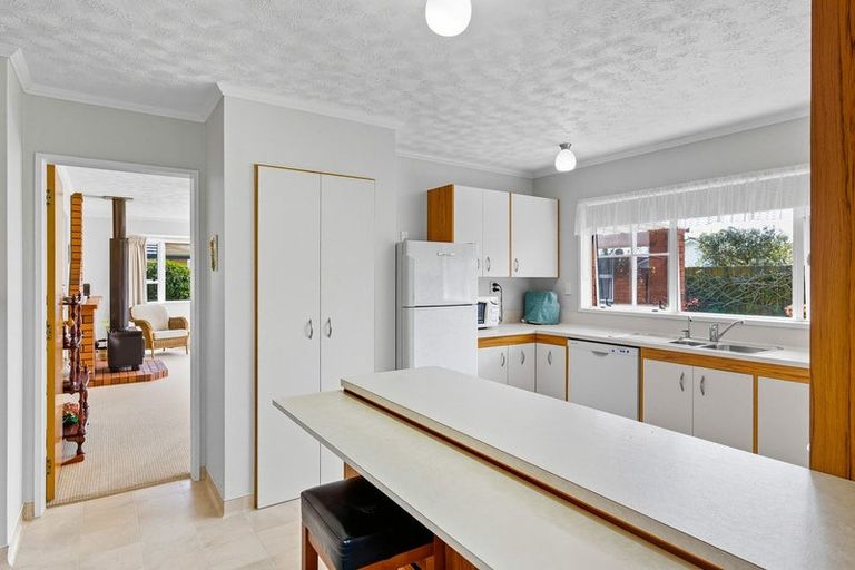 Photo of property in 22 Andrew Street, Waikanae, 5036