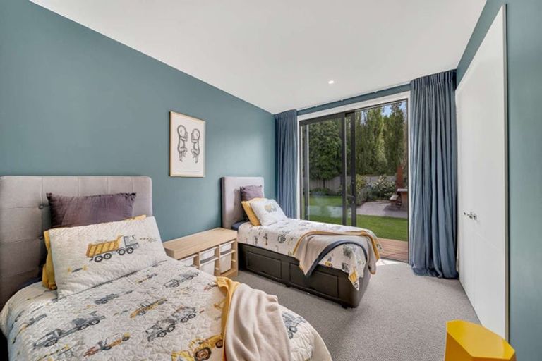 Photo of property in 92 Weston Road, Weston, Oamaru, 9401