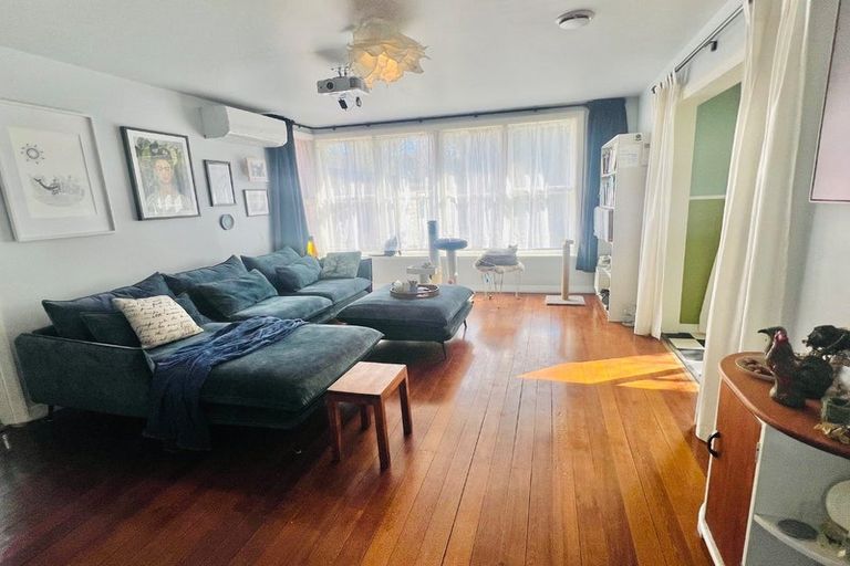 Photo of property in 73 Jollie Street, Linwood, Christchurch, 8062