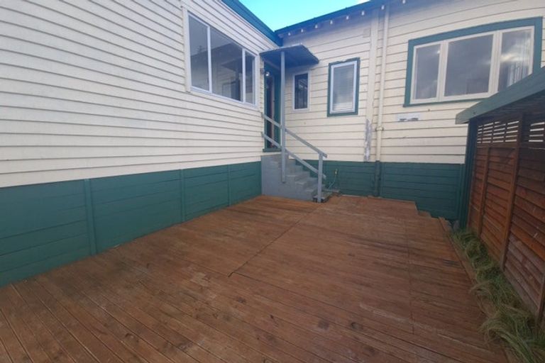 Photo of property in 16 Huia Avenue, Forest Lake, Hamilton, 3200