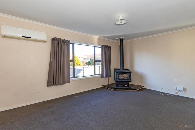 Photo of property in 1 Augustine Street, Waimate, 7924