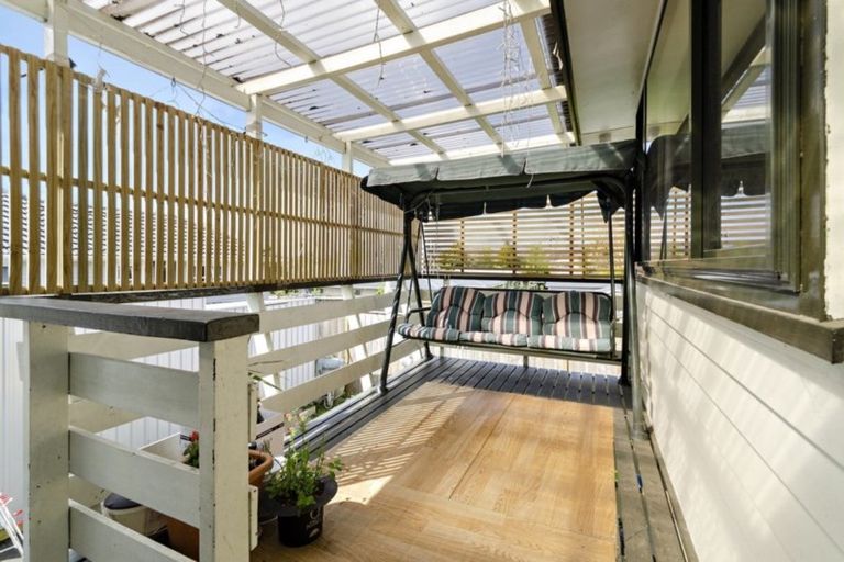 Photo of property in 56 Opaheke Road, Opaheke, Papakura, 2113