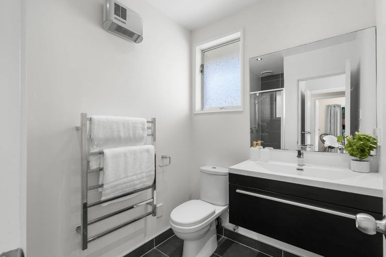 Photo of property in 21 Glenside Avenue, Ilam, Christchurch, 8041