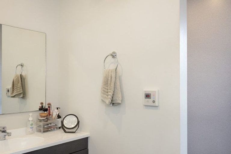 Photo of property in 22 Oakham Street, Hampden, 9410