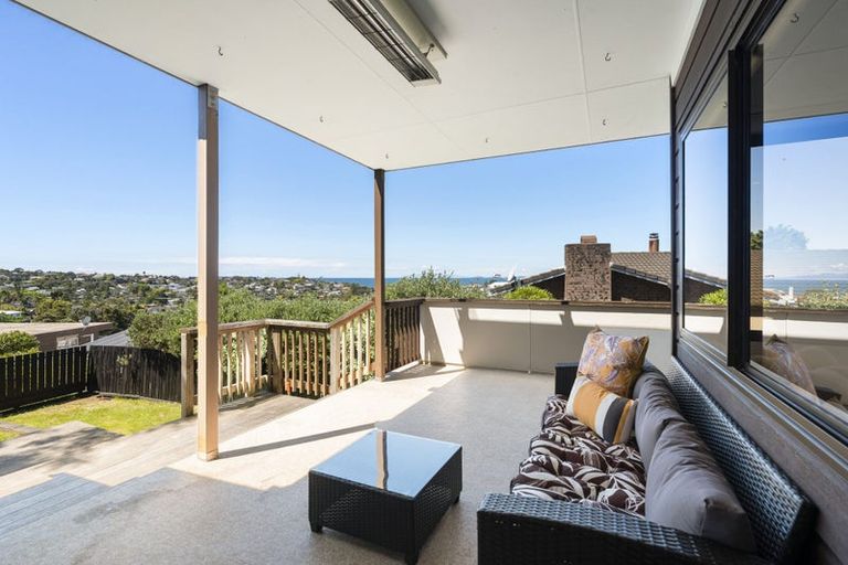 Photo of property in 19 Sunrise Avenue, Murrays Bay, Auckland, 0630