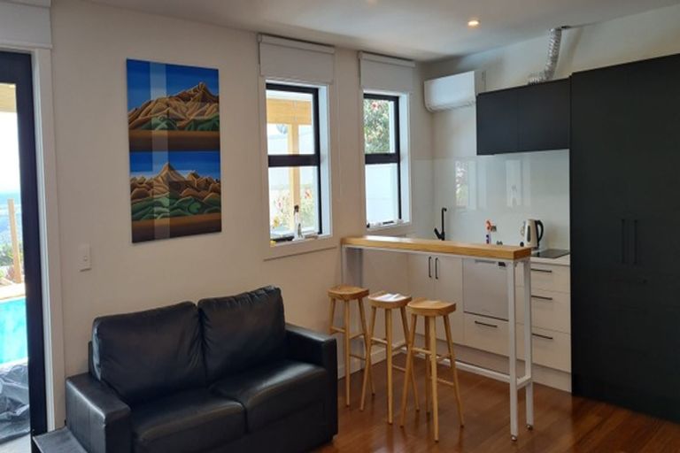 Photo of property in 182 Dyers Pass Road, Cashmere, Christchurch, 8022