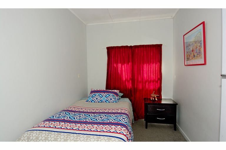 Photo of property in 70 Capes Road, Pollok, Waiuku, 2684