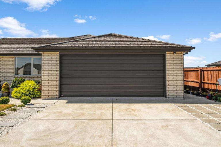 Photo of property in 21 Pajet Street, Marshland, Christchurch, 8083