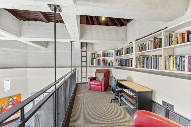 Photo of property in Dominion Apartments, 23/80 Victoria Street, Wellington Central, Wellington, 6011