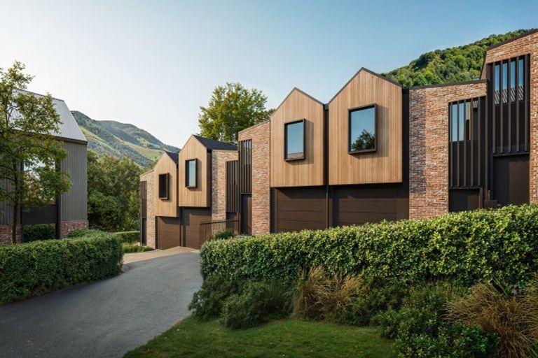 Photo of property in 3 Holloway Street, Clyde, 9330