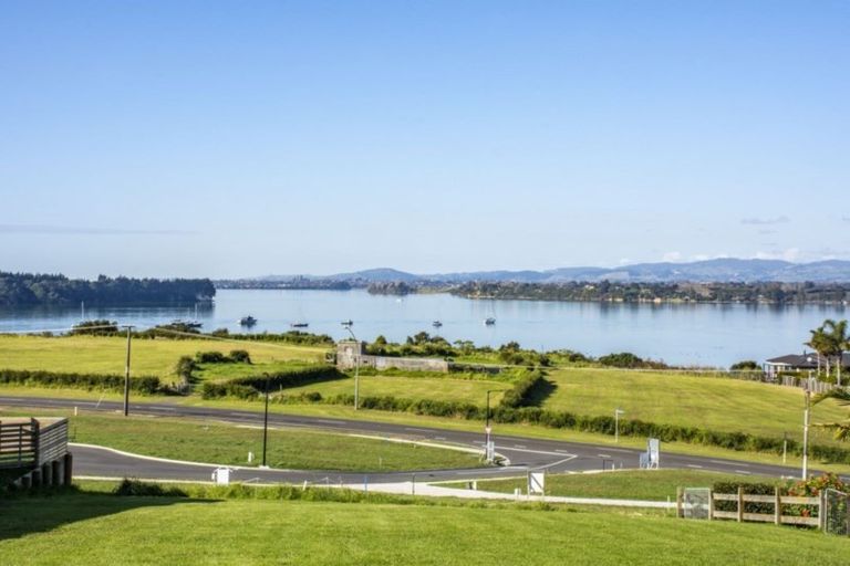 Photo of property in 65e Hamurana Road, Omokoroa, 3114