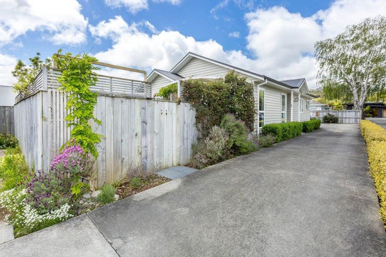 Photo of property in 15a Kiln Street, Silverstream, Upper Hutt, 5019