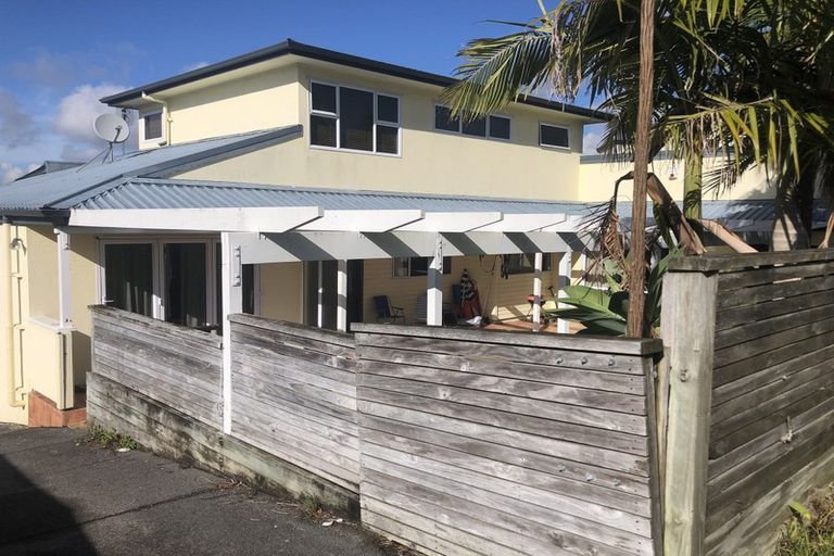 Photo of property in 157 West Harbour Drive, West Harbour, Auckland, 0618