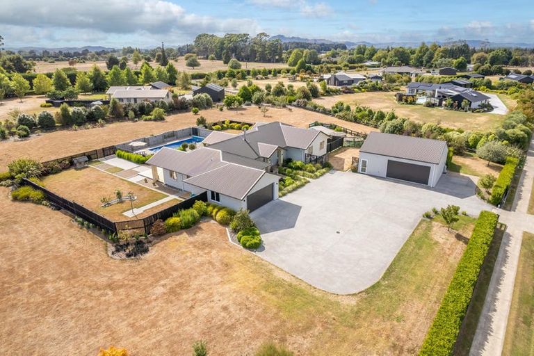 Photo of property in 17 Margot Lane, Matangi, Hamilton, 3283