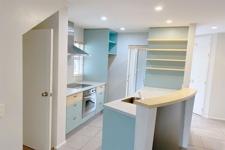 Photo of property in 168 Strickland Street, Sydenham, Christchurch, 8023