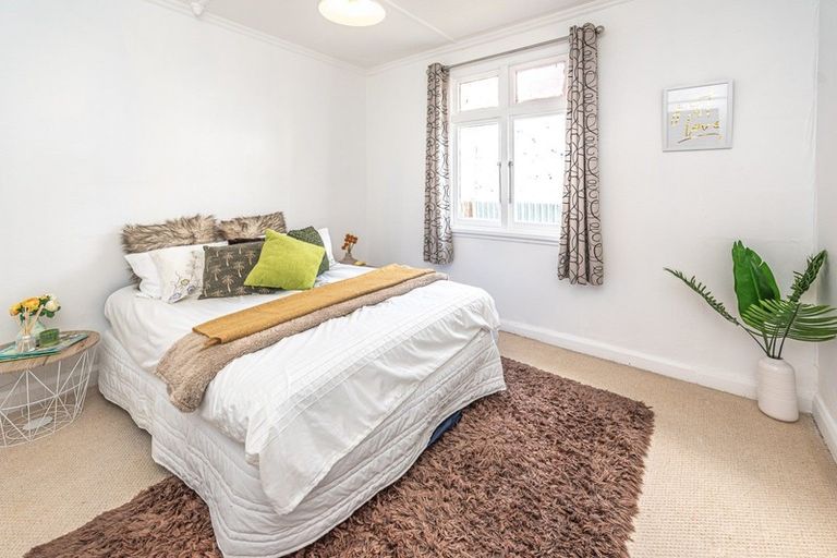 Photo of property in 20 Manuka Street, Castlecliff, Whanganui, 4501