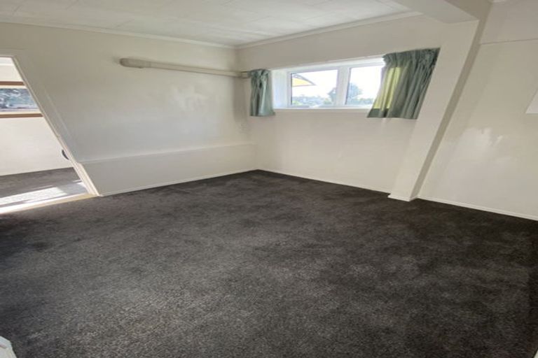 Photo of property in 66 Mayfair Crescent, Mairangi Bay, Auckland, 0630