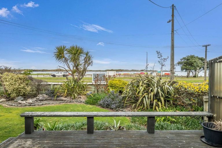 Photo of property in 3 Wharf Street, Castlecliff, Whanganui, 4501